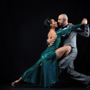 Taller 4 - TANGO - Volcadas con enganches (di sarli - pugliese)