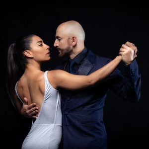Taller 3 - MILONGA -  Giros con cruces y sacadas 